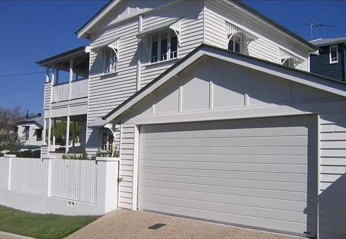 FRC 圍欄系列-車庫門板 FRC 圍欄系列-車庫門板